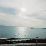 Sea View *